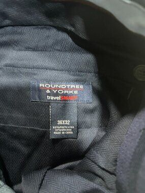 Roundtree & Yorke 36 x 32 NWT Mens Slacks
